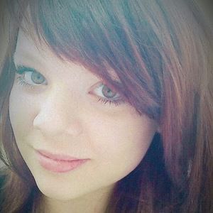 Meet your Posher, Polly